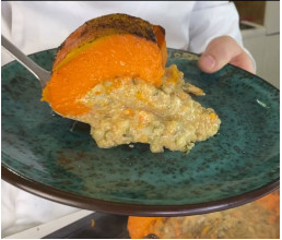 Oven baked pumpkin with amaranth